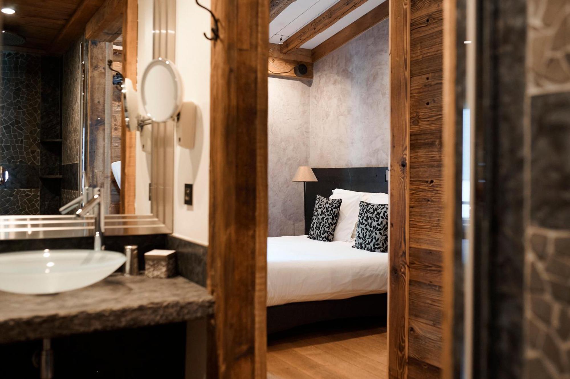 Les Suites - Maison Bouvier ทีนเญอ ภายนอก รูปภาพ
